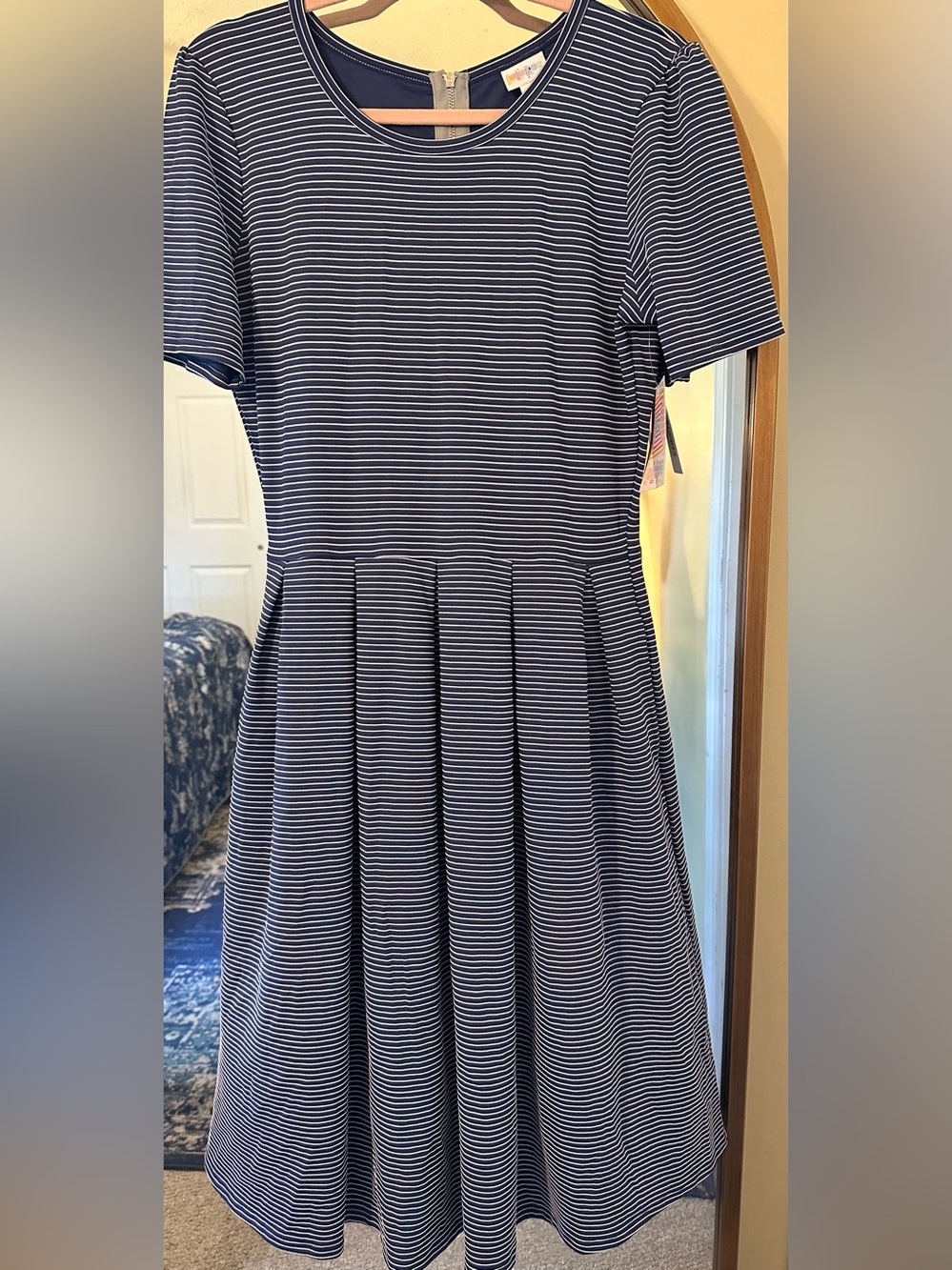 🆕 Blue White Striped Fit N Flare Dress LG Zip Up Dress Slimming Stretch Comfy 🇺🇸